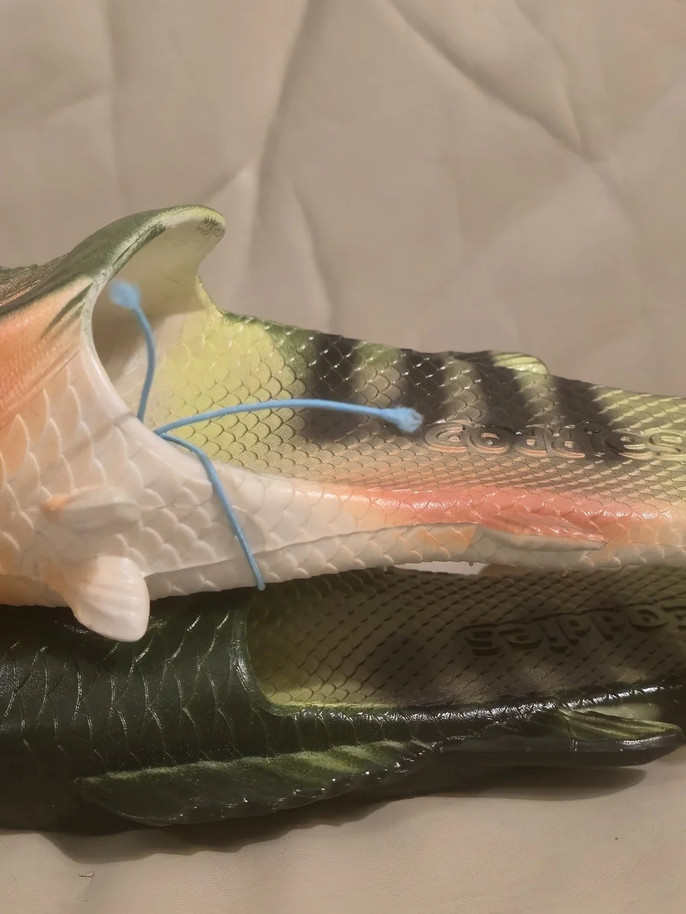 NWT! Coddies Green Fish Flip Flop Slides Shoes, Unisex, Men's 7/8, Women's 9/10